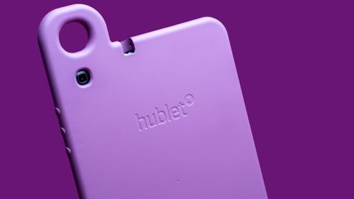 Hublet-Tablet-Back-logo-web-1024x576